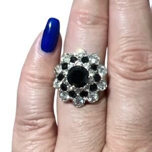 Silver Elegant Black and Clear Crystal Flower Ring - Women Jewelry Size 7